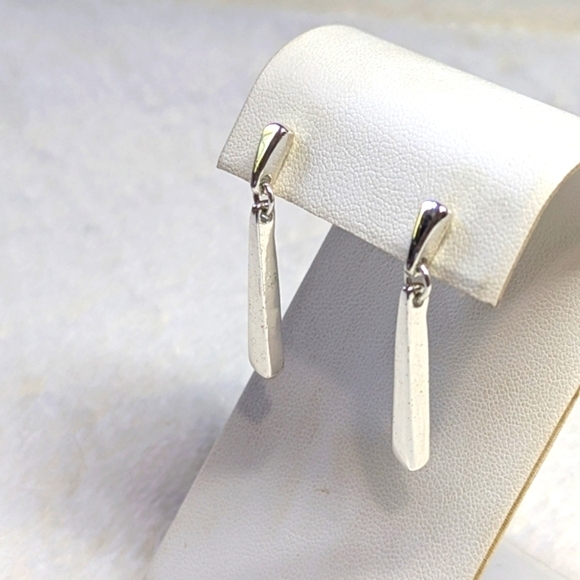 Vintage Napier Silvertone Drop Pierced Earrings - Picture 2 of 8